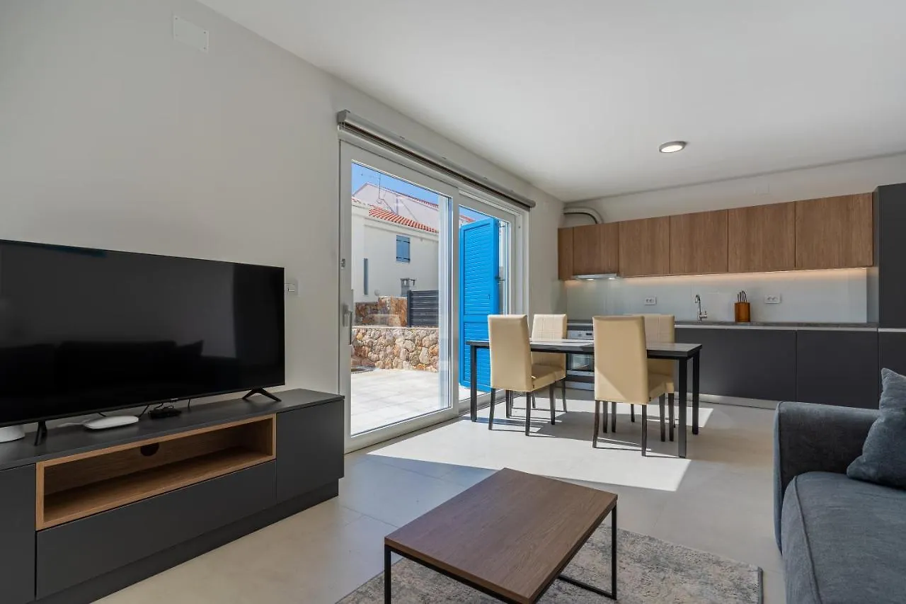 Apartment Sea Paradise Cres