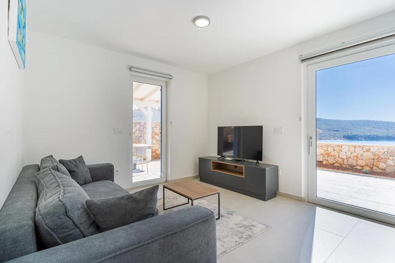 Apartment Sea Paradise Cres